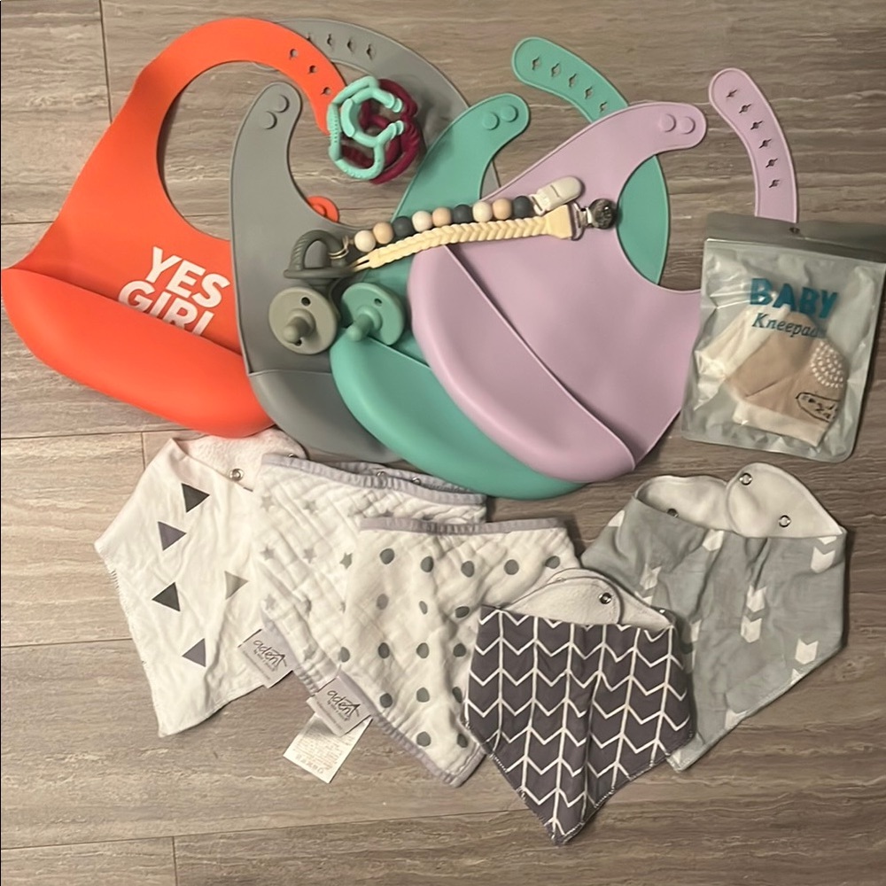 14-Piece Baby Silicone Bibs, Cotton Drool Bibs and Accessories Set